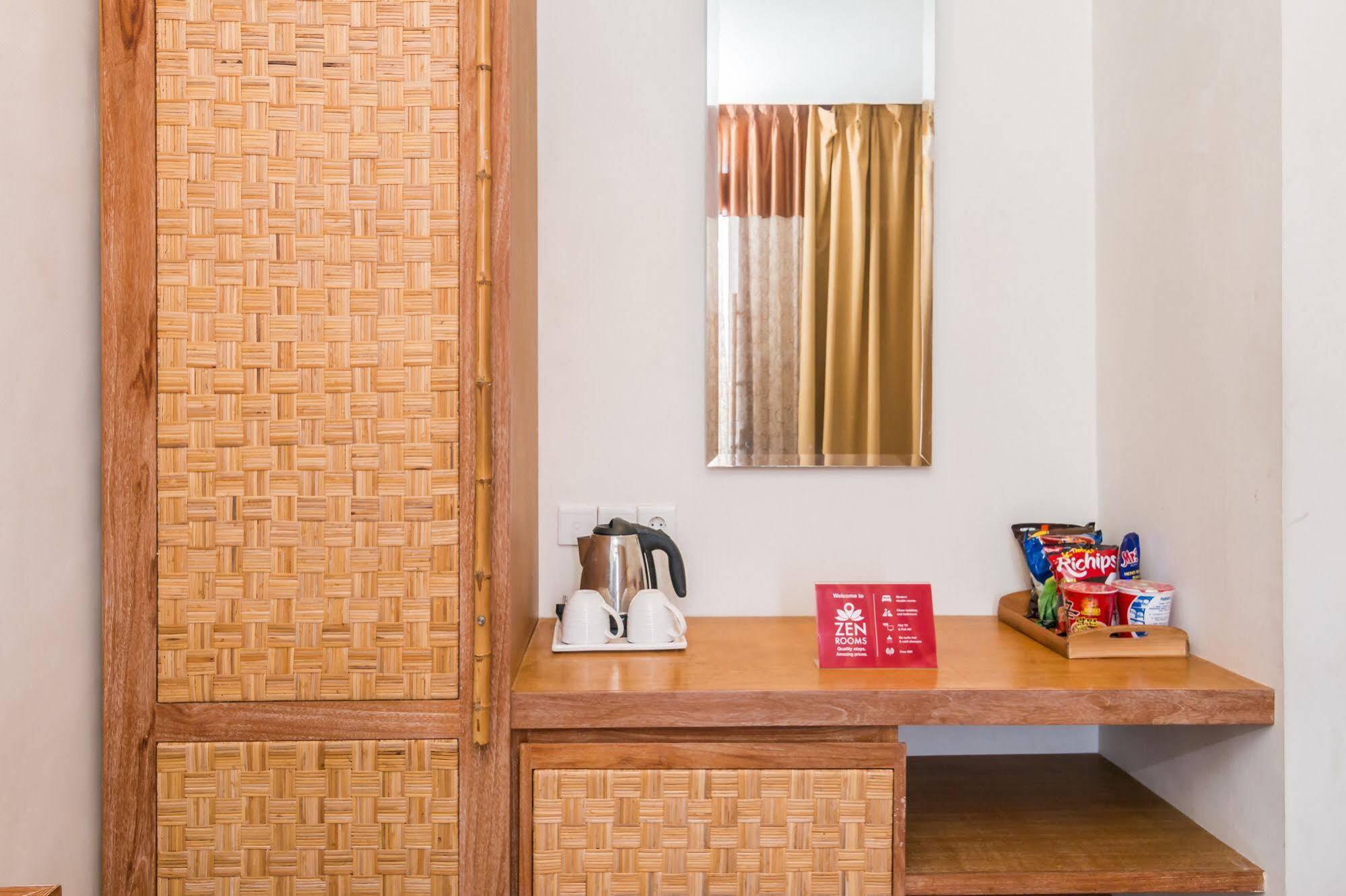 Zen Rooms Badung Nyangnyang Sari Kuta Lombok Extérieur photo