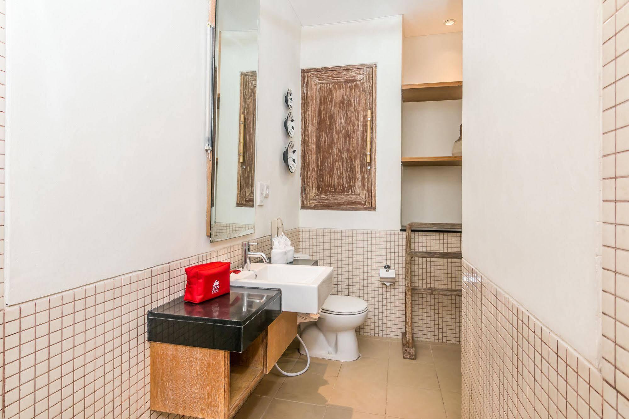 Zen Rooms Badung Nyangnyang Sari Kuta Lombok Extérieur photo